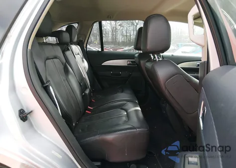 2015 Lincoln Mkx z USA, uszkodzony, nr VIN 2LMDJ6JK5FBL33335